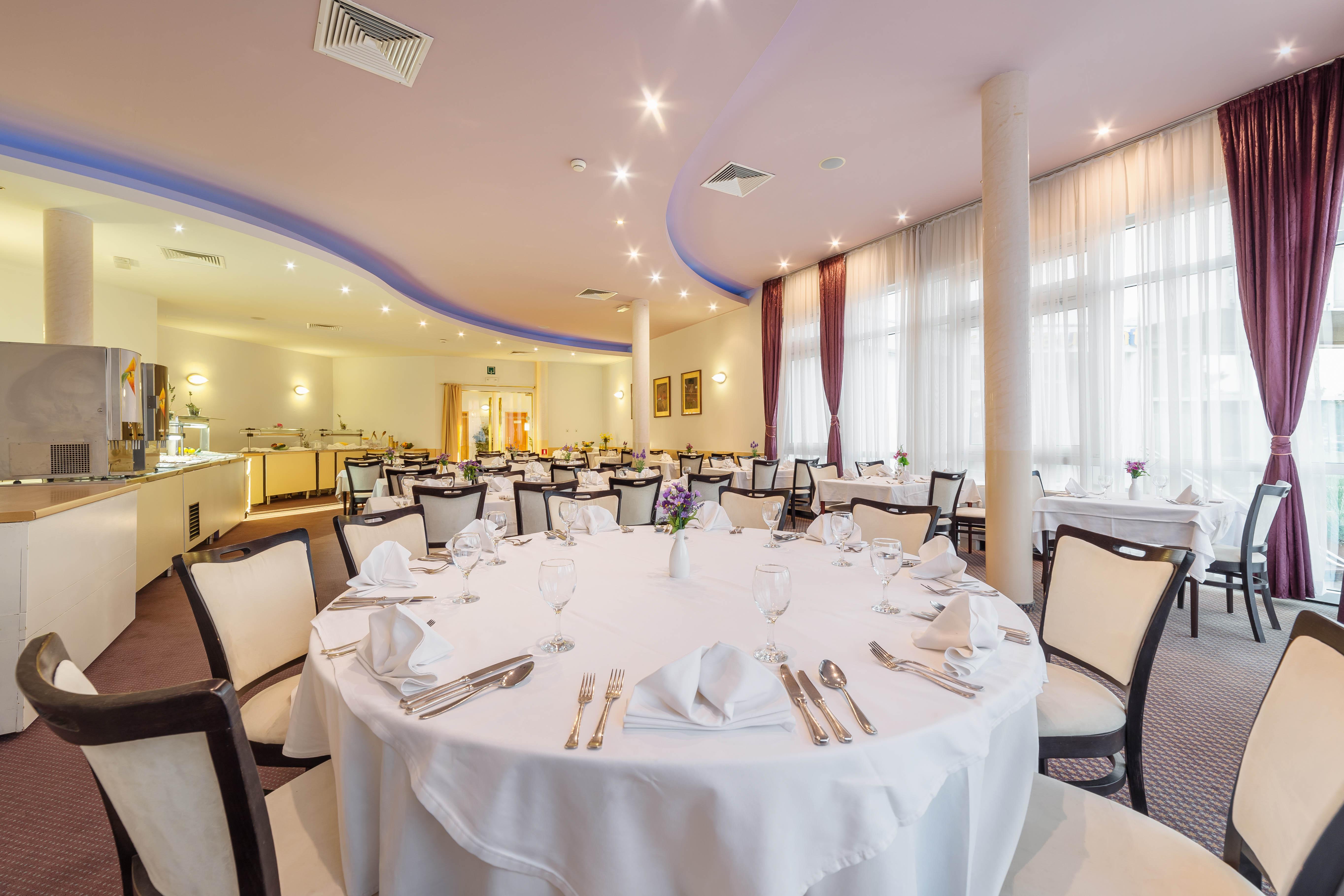 Hotel Punta Vodice Bagian luar foto