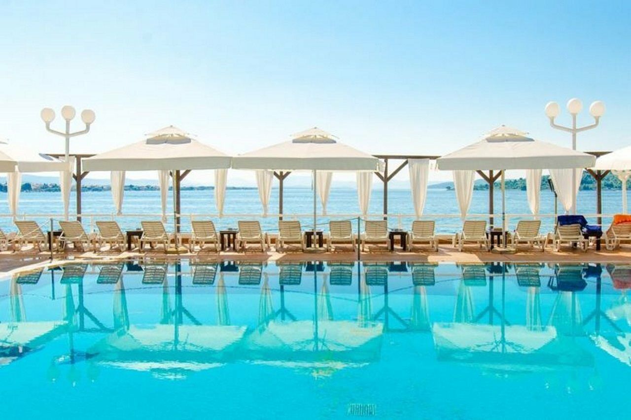 Hotel Punta Vodice Bagian luar foto